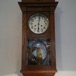 ムジコ - 30分に一回鳴る壁掛け時計
      この音がまた良いんです(^-^)