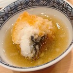 貴山 - 旬の虎魚を葛粉で揚げました。広島の、いや、瀬戸内の味や！