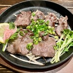 ちゃんぷる - 牛タン塩焼き 730円