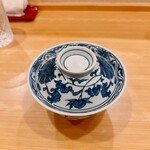 貴山 - フムゥ、なんやろう？