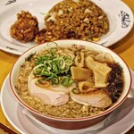 濃厚中華そば よし田 - 