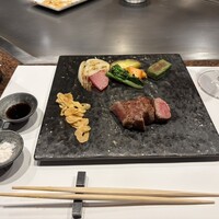 鉄板焼　堂島 - 