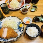 ぶた いながき - 上ロースかつ定食　200g   1,980円