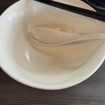 麺屋 菜々兵衛 - あー、また飲み干しちゃった！