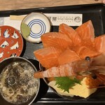 札幌海鮮丼専門店 すしどんぶり - 