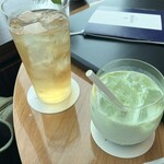 バー＆ラウンジ  トゥエンティエイト - 抹茶ラテ、アイスティー