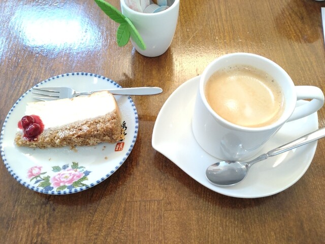 木林森カフェ・B＆B（キリンモリカフェ ビーアンドビー） - 荒砥（カフェ）の写真