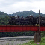 茶房 遊 - ＳＬも走っています