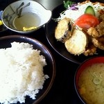 焼かつの店かつ亭 - 鳥天ぷら定食　680円