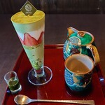兼六園茶屋 見城亭 - 野田屋茶店　厳選抹茶パフェ ドリンクセット2,090円