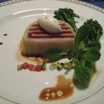 レストラン タテル ヨシノ - マグロと茄子のミルフィーユ