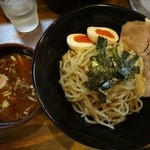 麺屋いちびり - 特製つけ麺400g