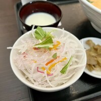 中国料理 吉珍樓 ルーセントタワー店 - サラダ