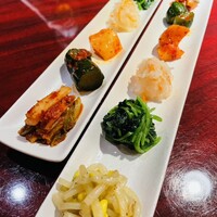 銀座焼肉 seigou - キムチとナムル3種