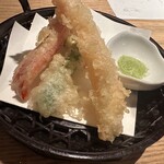 金澤旬料理 八兆屋 駅の蔵 金沢駅店 - 