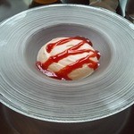 リストランテ・ディ・オークビレッジ メインダイニング - 140823