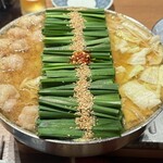 博多もつ鍋 前田屋 - 