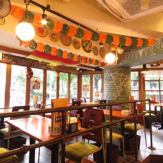 少人数から大人数までご対応可能