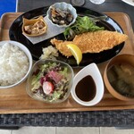 音の和カフェ - 気まぐれプレート、こちらもボリューミー。