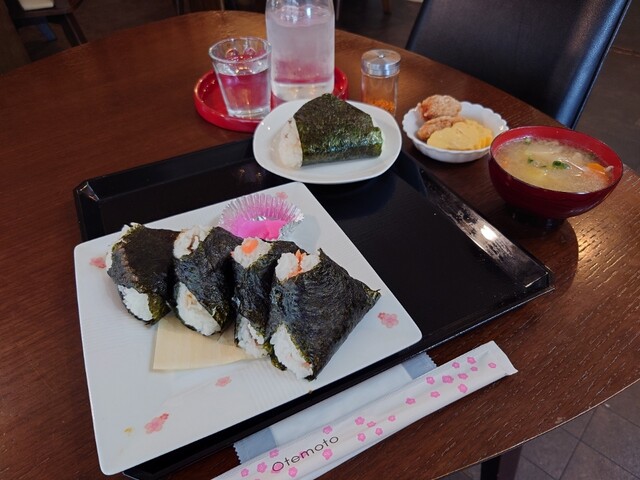 おむすび処 はな - 帯広（おにぎり）の写真