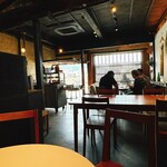 鞆の浦 a cafe - 店内の様子です
