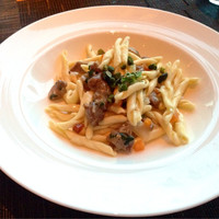 イタリアンダイニング ケシキ - 2014/08/23  手打ちパスタ ストロッツァプレティ 鴨のラグーソース ピスタチオ マジョラムの香り
                
