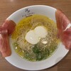 黄金の塩らぁ麺 ドゥエイタリアン 市ヶ谷本店
