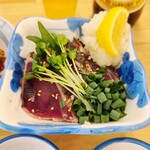 スタンド 浅草2丁目食堂 - 鰹のたたき