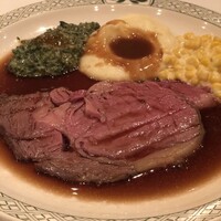 ロウリーズ・ザ・プライムリブ 恵比寿ガーデンプレイス店 - 