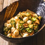 阪急トップビアガーデン - モッツァレラチーズとおくらのキムチ和え