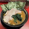 豚骨醤油ラーメン 王道家 柏店