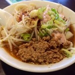 Tenjikuyatai - ユーポ麺は野菜も肉もたっぷり！