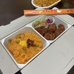駅弁屋 - 料理写真:チキン弁当。家バージョン。スモークチーズが縮む(^^) レンチンの際はスモチー外しが吉