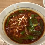 人力俥 - 真っ赤なスープが正に旨辛！味噌が旨い！