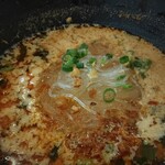 横堀餃子   - 春雨投入。スープは再加熱してくれます