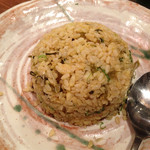 遊食屋 わらべえ - 高菜チャーハン。珍しくちょっと割高に感じた一品。味はバッチリです。