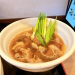 手打ちうどん 大蔵 - 牛肉は、香川県らしい
      とても上質なのを使われています◎