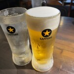 炭火焼肉 焼きしゃぶ にく式 - ビールとチェイサー(日本酒用w)