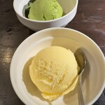 炭火焼肉 焼きしゃぶ にく式 - 〆のアイスクリーム