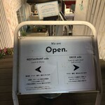 カナルカフェ - 店入り口