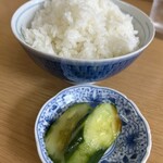 江ちゃんラーメン - Ｂ定食の小めしと漬物♪