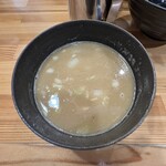 麺屋 電龍 - スープ割り投入