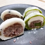 御菓子司　梅のや - 料理写真:豆大福＆抹茶大福