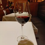 ベンジャミンステーキハウス - グラスワイン（赤）