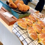 ベーカリー＆サンドイッチカフェ アラタマ - 内観