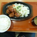 Nanaya - ランチの黒酢チキン定食と惣菜バイキング付き＆ご飯食べ放題