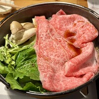 すき焼きと牛まぶし ももしき - 人気のちょうどいい　7,950円(税抜)