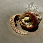 レスピラシオン - 油断すれば手を火傷しそうなほどの湯気と共に、海の恵みが口いっぱいに広がります。