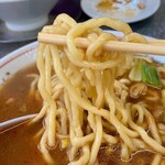 手打らーめん 勝龍 - 麵リフト