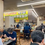 手打らーめん 勝龍 - 店内